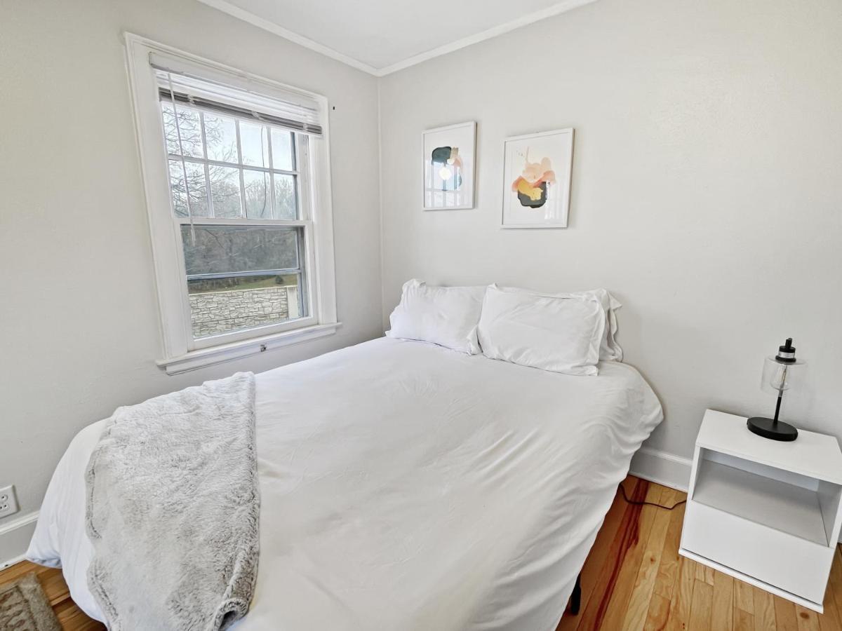 Cozy 3Br Home By Ingersoll Restaurant Scene Des Moines Luaran gambar