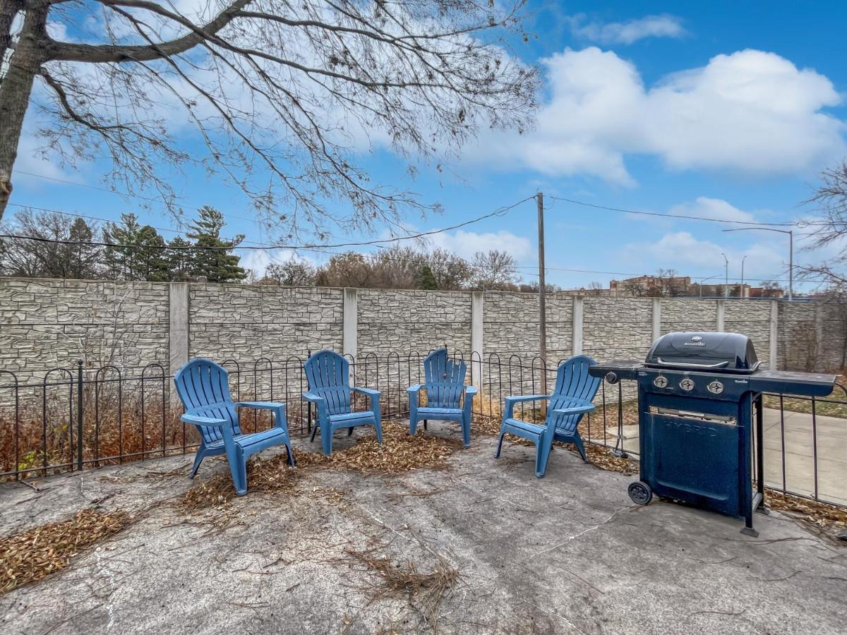 Cozy 3Br Home By Ingersoll Restaurant Scene Des Moines Luaran gambar