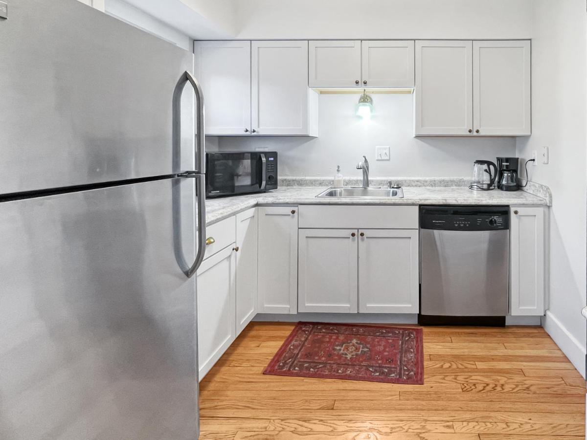 Cozy 3Br Home By Ingersoll Restaurant Scene Des Moines Luaran gambar
