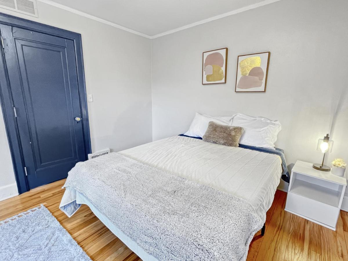 Cozy 3Br Home By Ingersoll Restaurant Scene Des Moines Luaran gambar