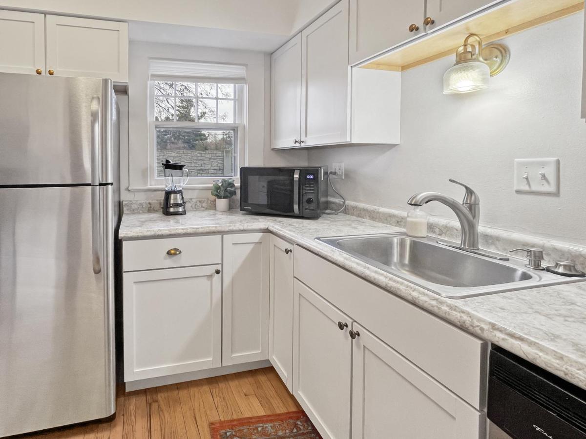 Cozy 3Br Home By Ingersoll Restaurant Scene Des Moines Luaran gambar