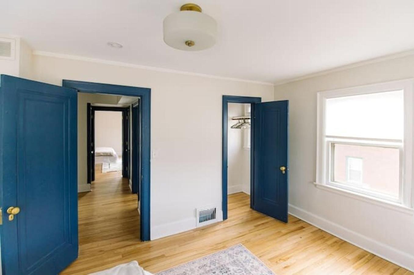 Cozy 3Br Home By Ingersoll Restaurant Scene Des Moines Luaran gambar